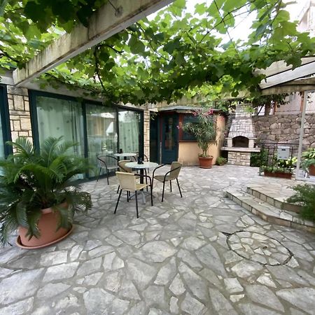Guesthouse Tri Palme Bečići المظهر الخارجي الصورة