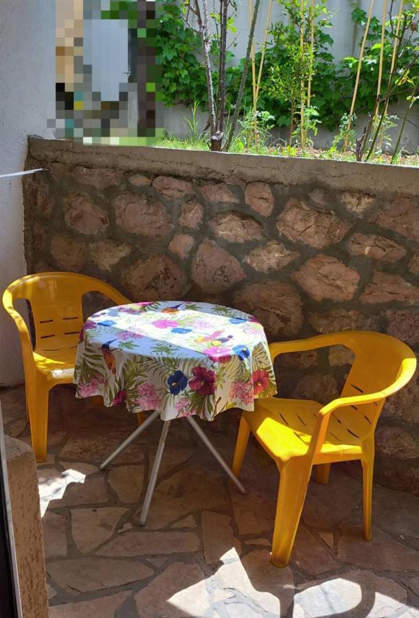 Guesthouse Tri Palme Bečići المظهر الخارجي الصورة